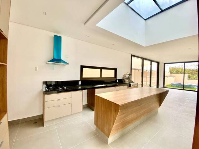 Casa em condomínio para Venda em Jundiaí - 5