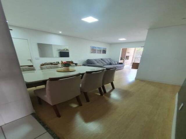 Apartamento para Venda em Jundiaí - 3